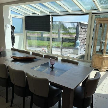 Comfortabele Woning Met Omheinde Tuin Aan Water Voor 12 P Остбург Экстерьер фото